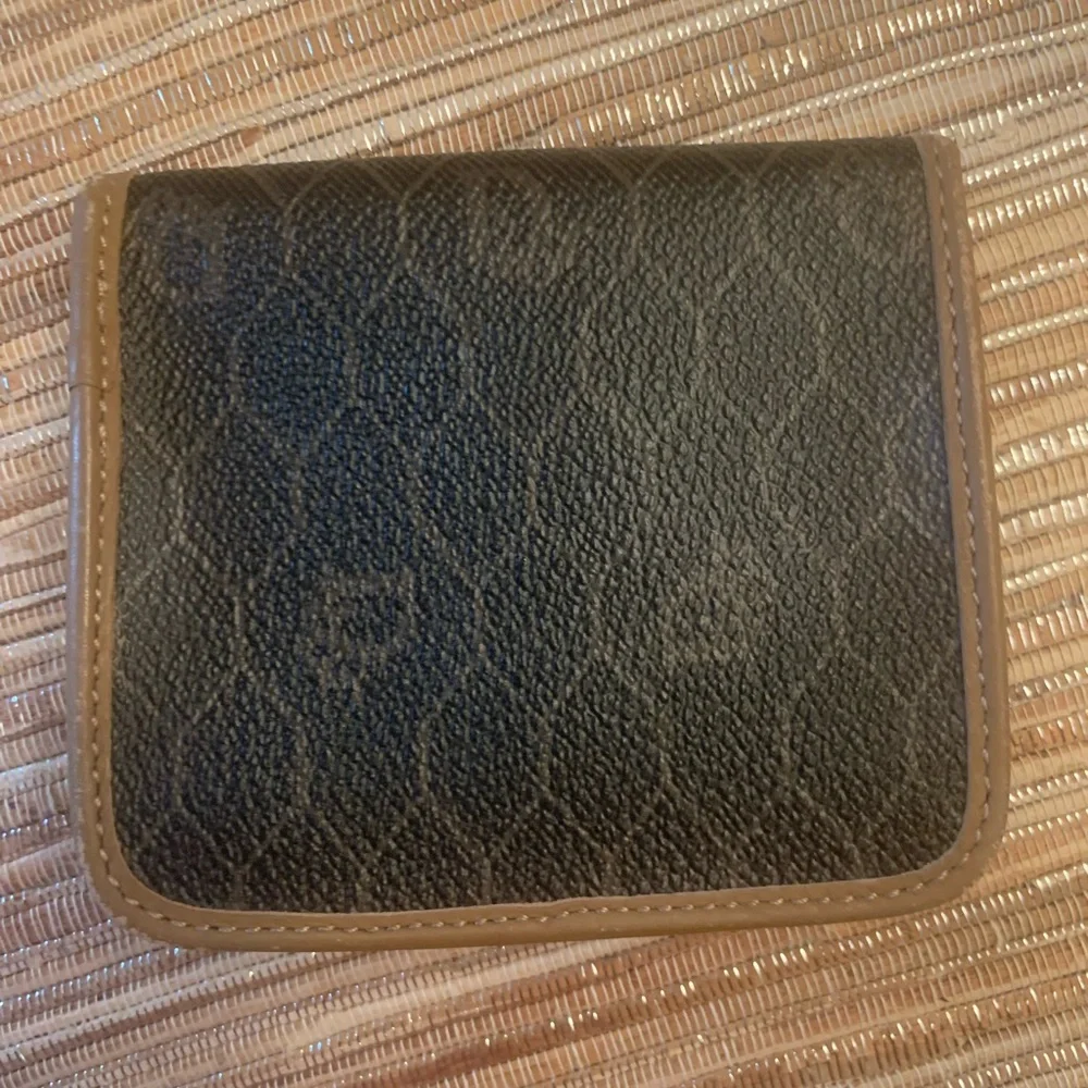 Preloved vintage Christian Dior coin‎ pouch